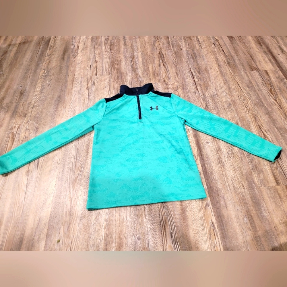 Boys Under Armour Heatgear 1/4 Zip Size M